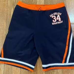 Gap Boys XXL Shorts (similar to Mens Size S)